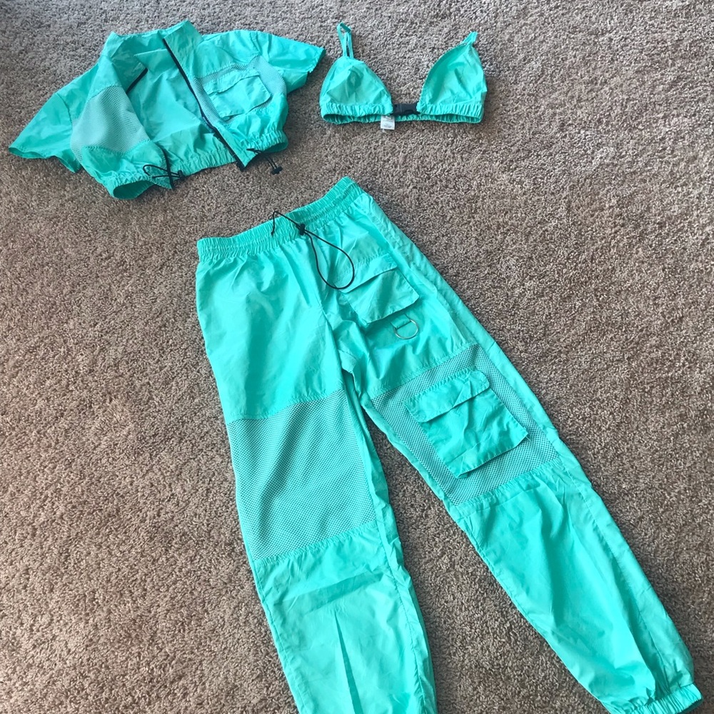 Fashion nova three piece set